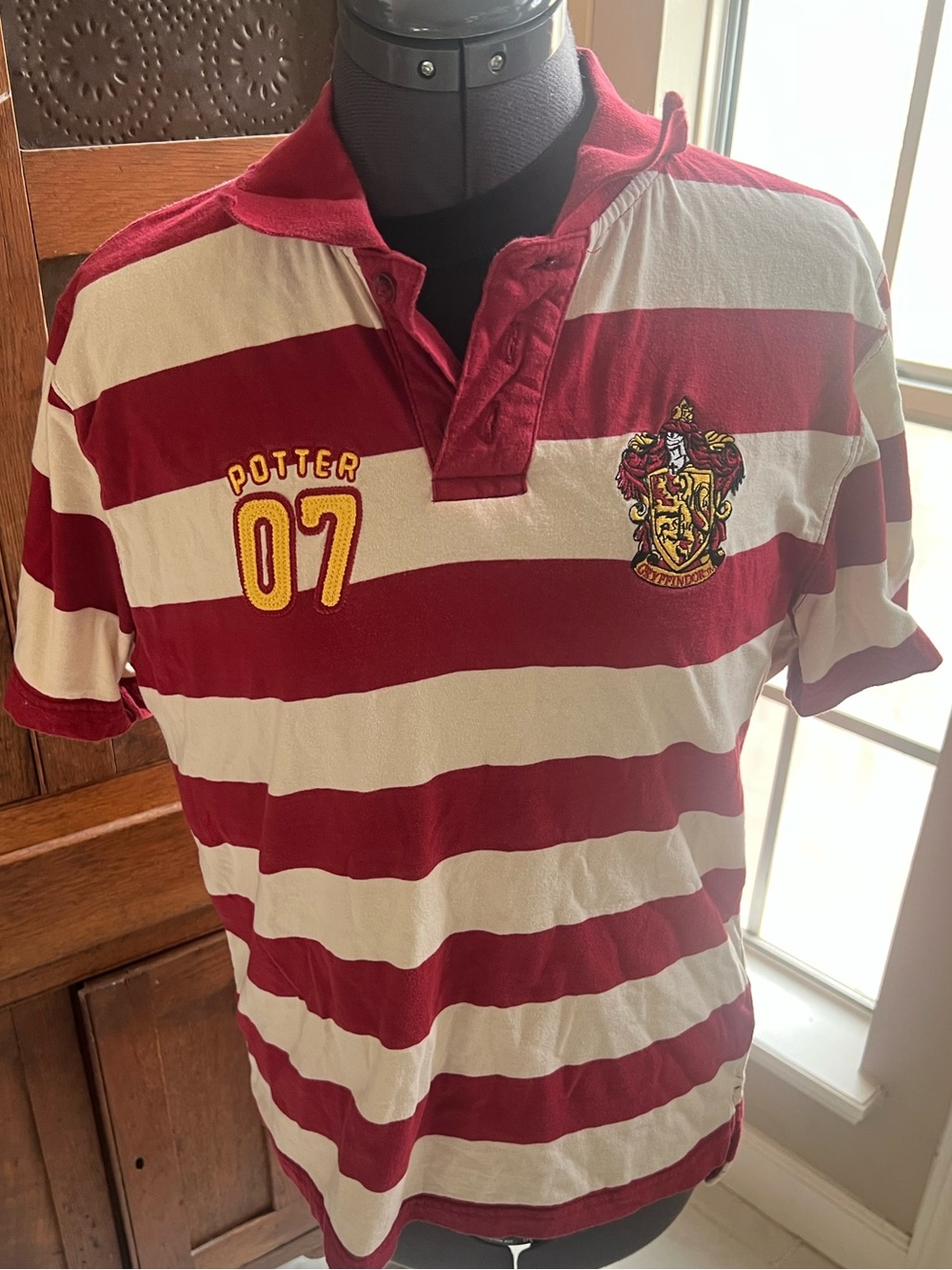 Harry Potter Gryffindor Rugby Stripe Polo size M